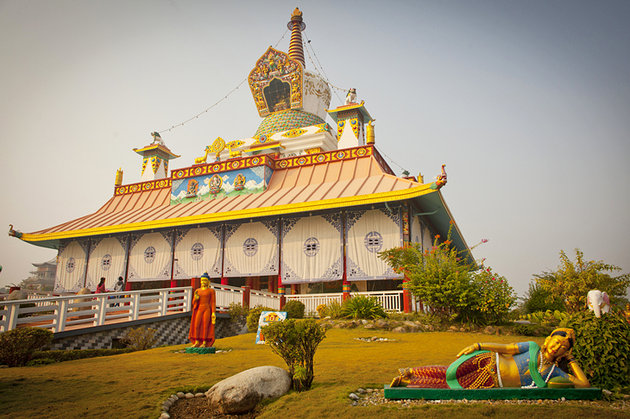 nepal-lumbini-temples